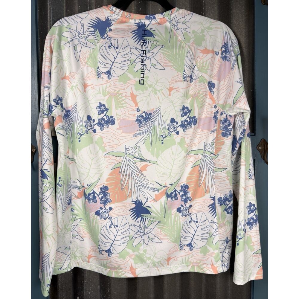 Huk Womens Aqua Dye Pursuit Crew L/S Fishing Shirt Medium Radical Botanical - Picture 3 of 5